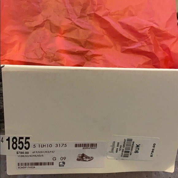 Gucci Shoes - Picture 2 of 3